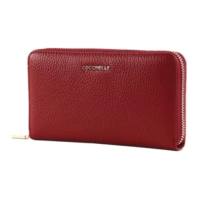 Afbeelding van COCCINELLE Leren portemonnee Metallic Soft Wallet Grained Leather Ruby donkerrood