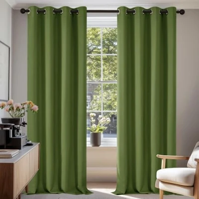 Afbeelding van Deconovo Warmte isolerende verduisteringsgordijnen, gordijnen voor woonkamer en slaapkamer, modern design met oogjes, 140 x 245 cm (breedte hoogte), grasgroen, 2 stuks