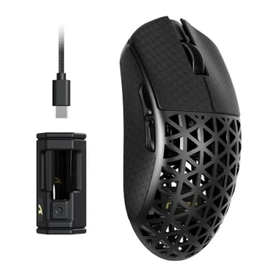 Afbeelding van ATTACK SHARK R5 Ultra Souris Gaming sans fil HyperSpeed Fibre Carbone, Ultralégère 39g Avec Grip, 2,4 G/BT/USB C, Capteur PAW3950MAX, Fréquence d&#039;Interrogation 8KHz, 42Kppp, Win/Mac Noir