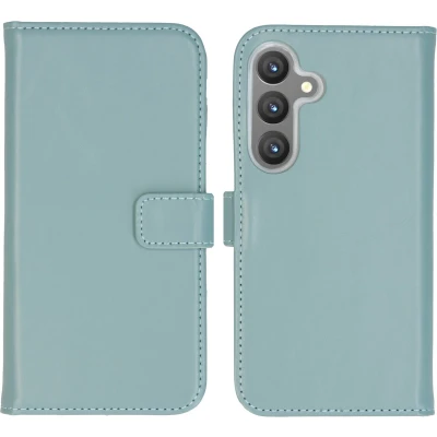 Afbeelding van Selencia Hoesje Geschikt voor Samsung Galaxy S24 Met Pasjeshouder Echt Lederen Bookcase lichtblauw