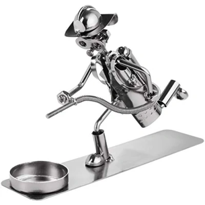 Afbeelding van BRUBAKER Schroef Man Brandweerman met Waxinelichthouder Handgemaakte IJzer Figuur Metalen Cadeau voor Brandweermannen Brandweervrouwen