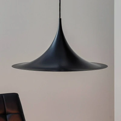 Afbeelding van Gubi hanglamp Semi, Ø 47 cm, zwart