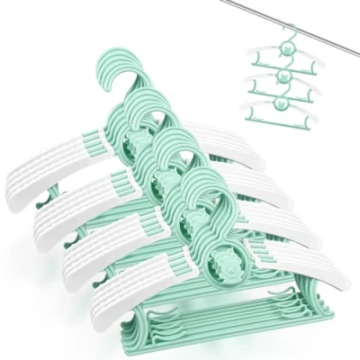 Afbeelding van Fousenuk Set van 20 groene kinderkleerhangers, kunststof, antislip, met stapelbare haken, berenvorm, uittrekbaar, voor baby&#039;s, peuters, kinderen