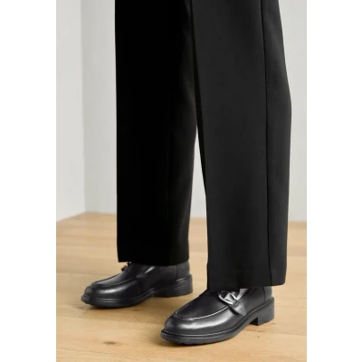 Afbeelding van Geox WALK Pleasure Instappers, Dames, Maat: 37, Black Kalfsleer