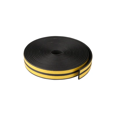 Afbeelding van Wovar Tochtstrip Zwart Zelfklevende voor Kieren 1 tot 4 mm 7.5 Meter Tochtstrips deuren Tochtband Deurborstel deur