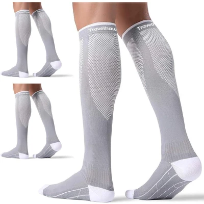 Afbeelding van Travelhawk Compressiekousen Grijs 3 Stuks Hardloopsokken Premium Compressiesokken Running Socks Vochtafdrijvend Skisokken Voorkom Blessures &amp; Spierpijn S/M