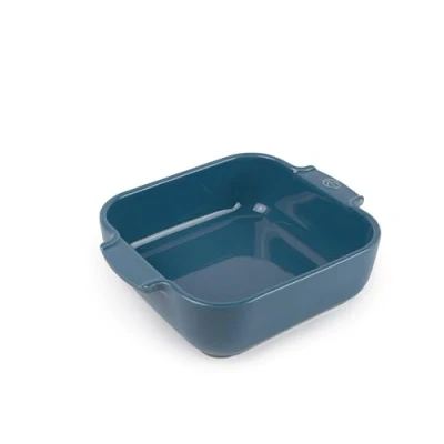 Afbeelding van PEUGEOT Vierkante keramische ovenschaal 21 cm (inclusief handvaten) x 17,5 6 Inhoud: 1,1 L 10 Jaar garantie Gemaakt in Frankrijk Kleur Light Blue