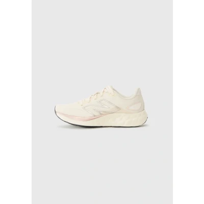 Afbeelding van New Balance Fresh FOAM 680 Hardloopschoenen voor op de weg, Dames, Maat: 36.5, Off white Textiel/ synthetisch