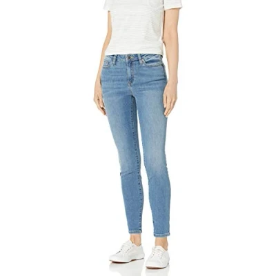 Image de Amazon Essentials Jean skinny pour femme, bleu clair, taille 2