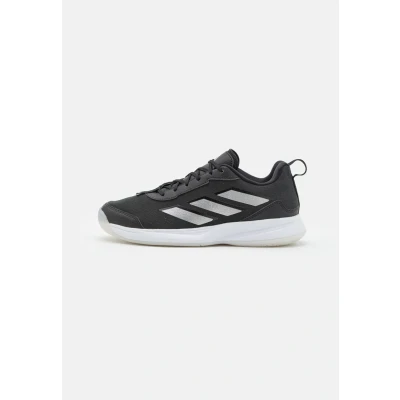 Afbeelding van adidas Performance Avaflash Tennisschoenen voor kleibanen, Dames, Maat: 39 1/3, Core black/silver metallic/footwear white Schoenen