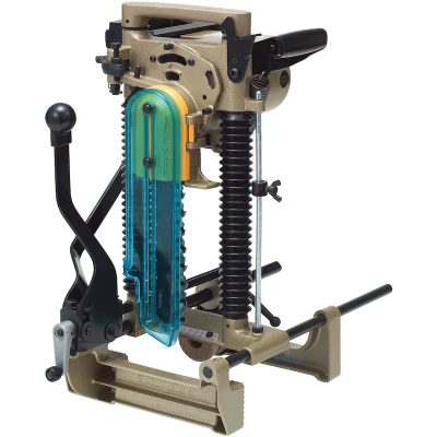 Afbeelding van Makita 230 V Kettingfrees Model 7104L