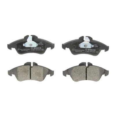 Afbeelding van BOSCH 0 986 424 218 Remblokkenset Low Metallic Met plunjerclip MERCEDES BENZ: Vito Van, Sprinter 3 T Minibus
