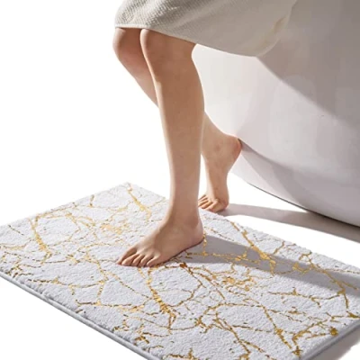 Afbeelding van QJHOMO Badmat, antislip, wasbaar, badkamermat, wit, decoratieve mat, goud, luxe badkameraccessoire, zachte microvezel, absorberend, voor badkamer, 50 x 80 cm