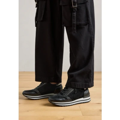Afbeelding van Gabor Dames Sneakers zwart