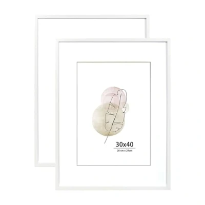 Afbeelding van Set van 2 witte fotolijsten 30 x 40 cm voor wandmontage