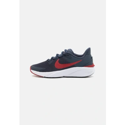 Afbeelding van NIKE Performance STAR Runner 4 Unisex Hardloopschoenen voor op de weg kinderen, Maat: 36, Thunder blue/gym red/black/white
