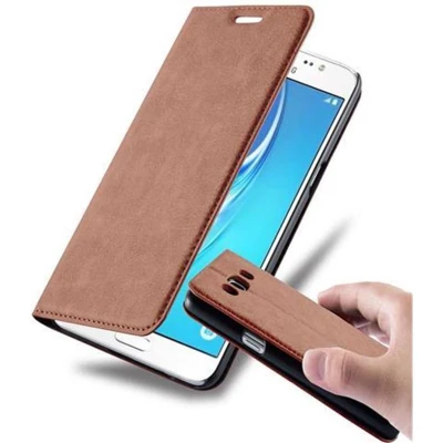 Afbeelding van Cadorabo Hoesje geschikt voor Samsung Galaxy J5 2015 in CAPPUCCINO BRUIN Beschermhoes met magnetische sluiting, standfunctie en kaartvakje Book Case Cover Etui