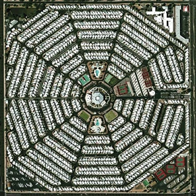 Afbeelding van Strangers to Ourselves
