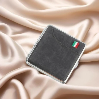 Afbeelding van Sigarettendoosje Antraciet met Pasjeshouder Italiaanse Vlag