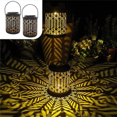 Afbeelding van Gadgy Solar Lantaarn Pauw Tafellamp Set van 2 Tuinverlichting op Zonneenergie Led Buitenverlichting met dag/nacht Sensor Hanglamp Tuinlantaarn 27 x Ø 12.5 cm Zwart/Goud Metaal