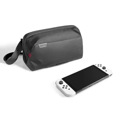 Image de tomtoc Sac à bandoulière Sling pour Nintendo Switch/Switch modèle OLED, EDC Housse de Protection Circulaire Transport Compatible avec 10 Jeux, Switch Pro Controller