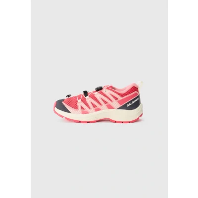 Afbeelding van Salomon XA Pro V8 Hiking Shoe, Roze, 38 EU, Rood / Almond Milk Flamingo EU