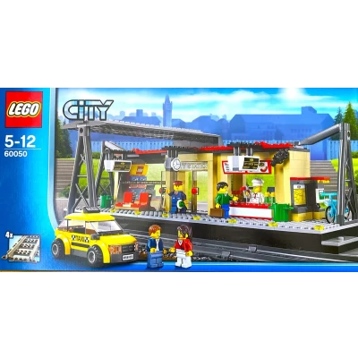 Afbeelding van LEGO City Treinstation 60050