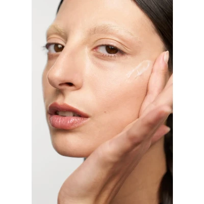 Afbeelding van Peter Thomas Roth Water DRENCH Hyaluronic Cloud Cream Hydrating Moisturizer Dagcrème, Dames, Maat: 50 ml,