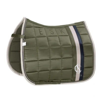 Image de Eskadron Tapis de Selle Classic Sports Big Square Mattgloss Shetty Polyvalent Dusty OliveVendu par Agradi