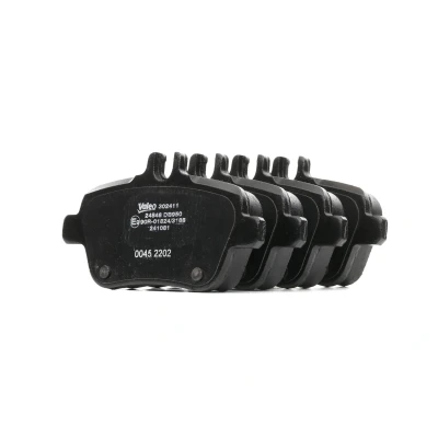 Afbeelding van VALEO 302411 Remblokkenset Achteras Excl. slijtage waarschuwingscontact Met anti kreukplaat MERCEDES BENZ: CLA Coupe, B Class, A Class