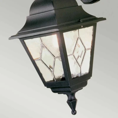 Afbeelding van Buitenwandlantaarn Norfolk, glas in lood