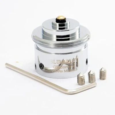 Afbeelding van BLUMKRAFT Metalen adapter Giacomini 22,6 mm naar thermostaatkop M30 x 1,5 mannelijk: past je radiatorventiel aan voor moderne en slimme thermostaten in M30.
