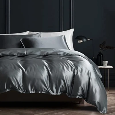 Afbeelding van Damier 3 delige beddengoedset van glanzend satijn hoge kwaliteit, met dekbedovertrek 155 x 220 cm ritssluiting en 2 kussenslopen 80 cm, antracietgrijs