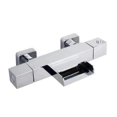 Afbeelding van Wiesbaden Rombo thermostatische badmengkraan waterval chroom