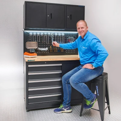 Afbeelding van Werkbank garage 120 cm met gereedschapskasten