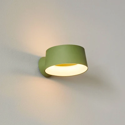 Afbeelding van LOOM DESIGN LED wandlamp Cookie, groen, aluminium, Ø 15 cm