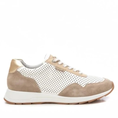 Afbeelding van Carmela 16215102 Trainers EU 39