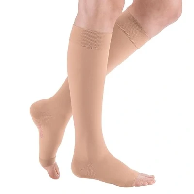 Afbeelding van medi VEN PLUS CCL1 AD Normale compressiekousen zonder teenpunt, Karamel