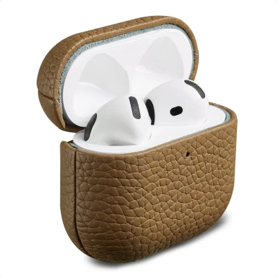 Afbeelding van Accezz Echt leren case Hoesje geschikt voor AirPods 4 Taupe