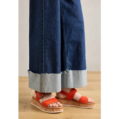 Afbeelding van Gabor Comfort Sandalen met plateauzool, Dames, Maat: 39, Pumpkin Veloursleer