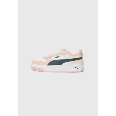 Afbeelding van PUMA Carina Street Damessneakers