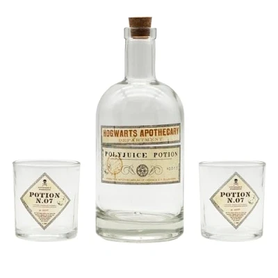 Afbeelding van Harry Potter fles en glazen drankjesset