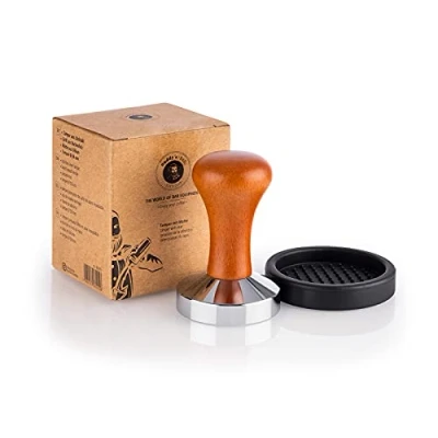 Afbeelding van Buddy&#039;s Bar Barista Edition Premium stempel Basisdiameter 58 mm Hoogte 9 cm Roestvrij staal Espressopad voor filterhouder Koffiestempel met siliconen mat Houten handvat
