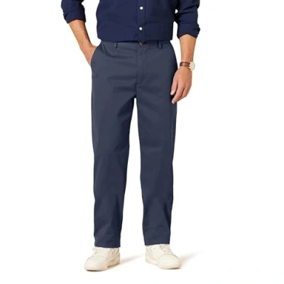 Image de Amazon Essentials Pantalon chino infroissable à devant plat pour homme (disponible en grande taille large), bleu marine, 86,4 x 78,7 cm (l L)