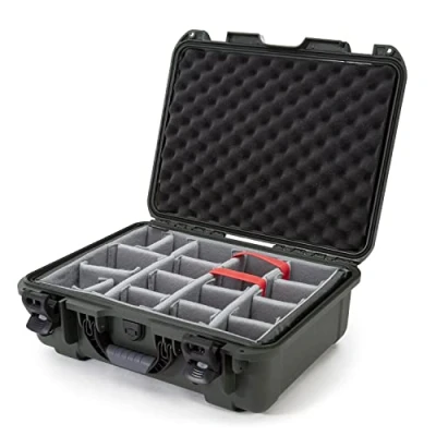 Afbeelding van Nanuk 930 Case w/padded divider Olive