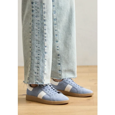 Afbeelding van Geox Meleda Sneakers laag, Dames, Maat: 40, Light blue/white Leer en imitatieleer
