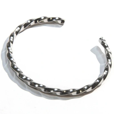 Afbeelding van Laura Ferini Dames Armband Donella Zilver Zilverkleurige Bangle 18K Witgoud Verguld Sieraad Accessoires Sieraden Armbandje
