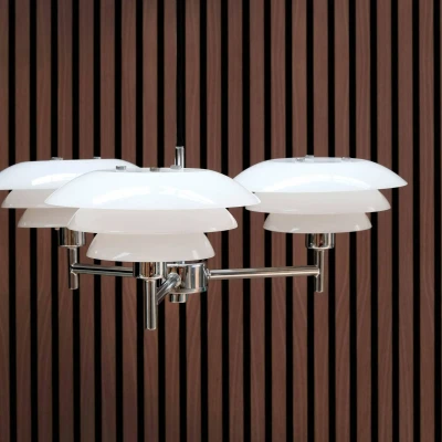 Afbeelding van Dyberg Larsen kroonluchter DL20, opaal/chroom, Ø 50 cm, 3 lamps.