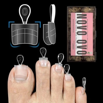 Afbeelding van NOVO OVO Lot de 300 faux ongles d&#039;orteils flexibles améliorés en gel souple avec ligne auxiliaire pour extension d&#039;ongles d&#039;orteils, carré tranchant, moyen et large homme femme, pédicure