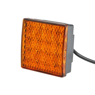 Afbeelding van Hella Knipperl led achteraan 24V 80x80mm 2BA 357 029 131
